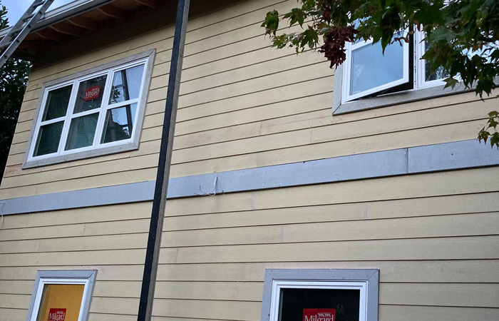 siding contractors in renton wa